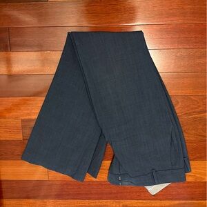 Banana Republic Blue Suit Pants. Size 6 Long.